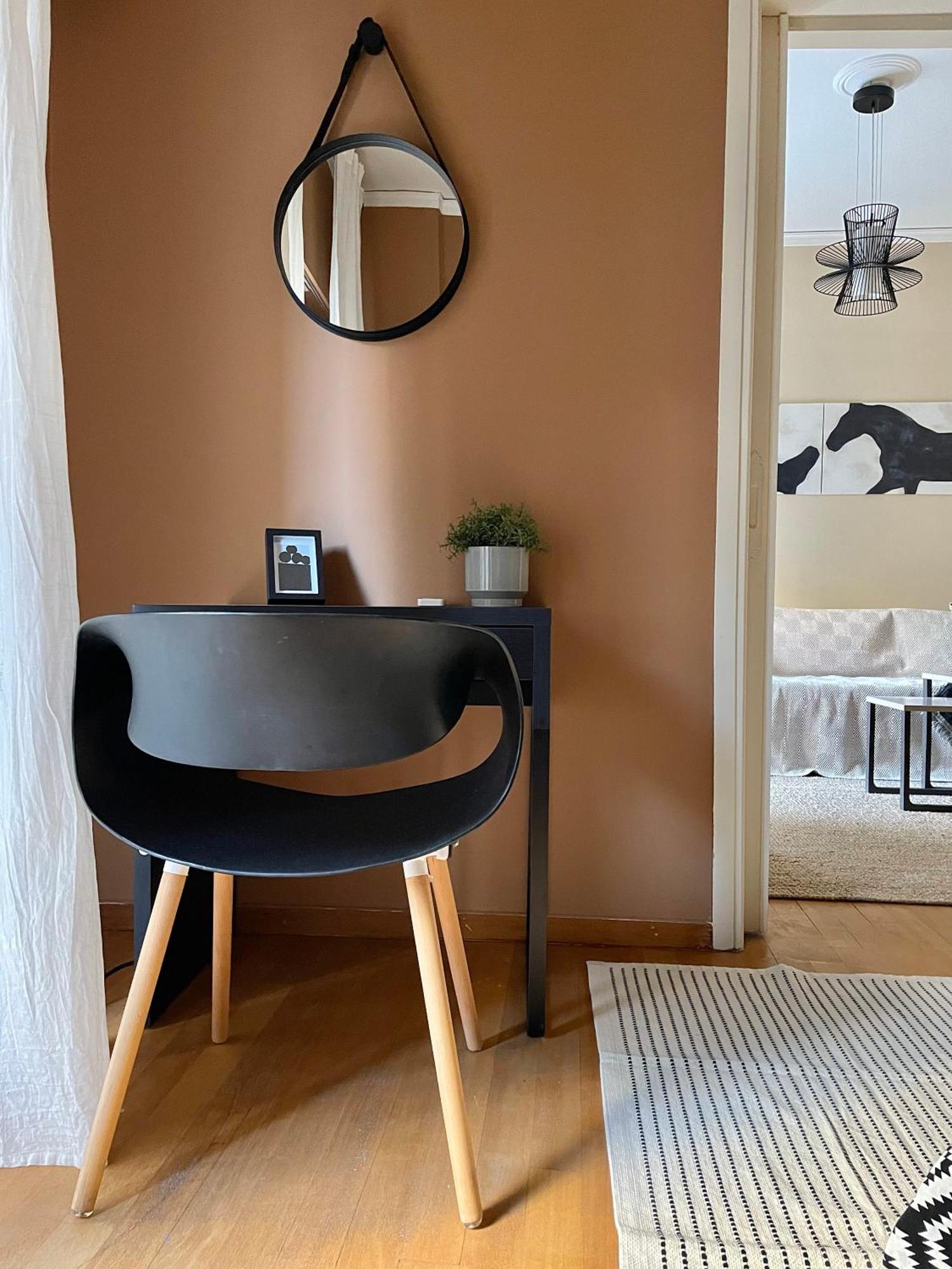 Comfy And Spacious Two Bedroom Apartment With Balcony Атина Екстериор снимка